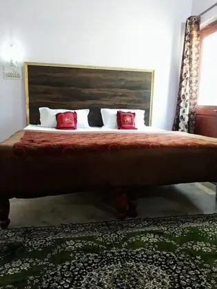Basic Tek Büyük veya İki Ayrı Yataklı Oda, 1 En Büyük (King) Boy Yatak, Sigara İçilmez
