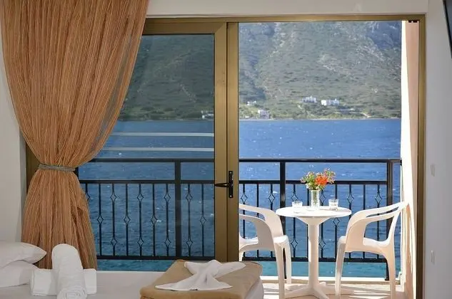 Tek Kişilik Oda, Deniz Manzaralı