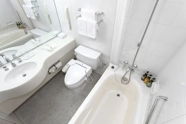 Tek Kişilik Oda, Sigara İçilmez