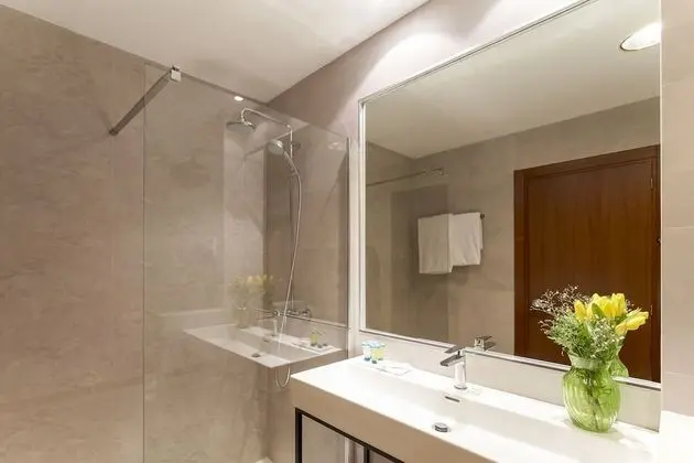 Oda (Habitacion Deluxe Doble)