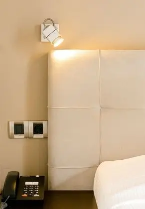 Tek Büyük veya İki Ayrı Yataklı Oda, Şehir Manzaralı