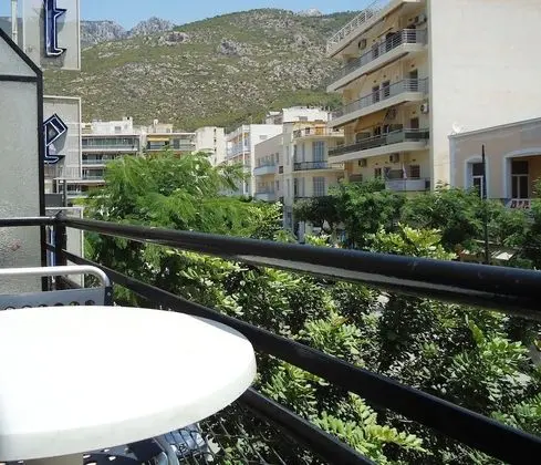 Tek Büyük veya İki Ayrı Yataklı Oda, Şehir Manzaralı