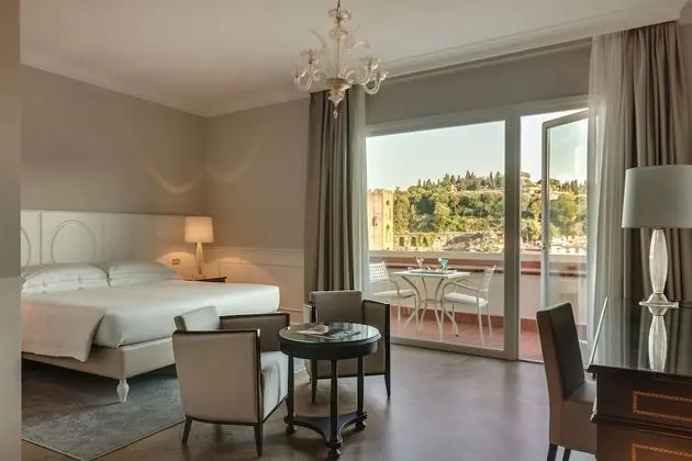 Deluxe Oda, Balkon