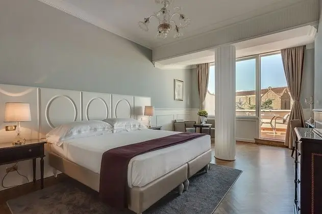Deluxe Oda, Balkon