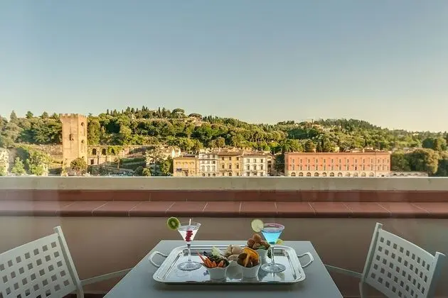 Deluxe Oda, Balkon