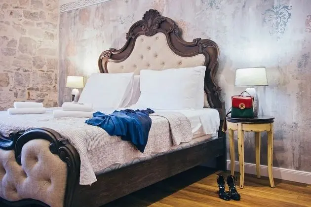 Grand Luxury Suite - King Bed