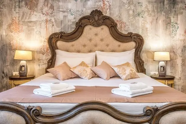 Grand Luxury Suite - King Bed