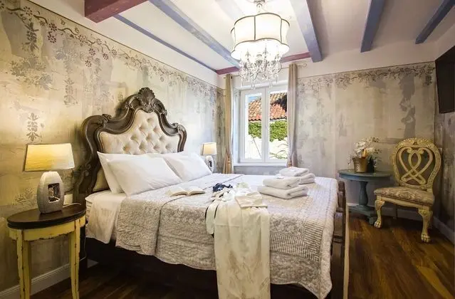 Superior room - Queen Bed