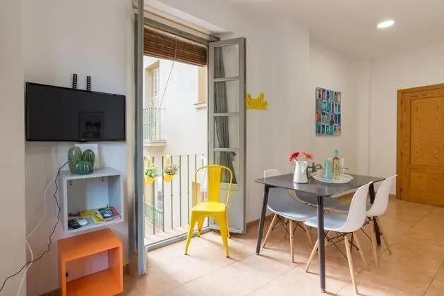 Apart Daire, 3 Yatak Odası, Sigara İçilmez, Balkon