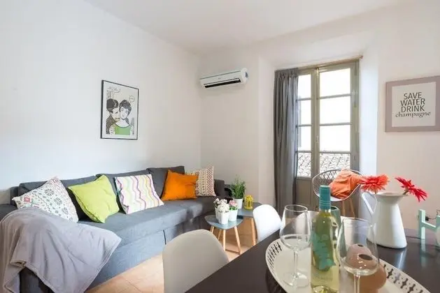 Apart Daire, 3 Yatak Odası, Sigara İçilmez, Balkon