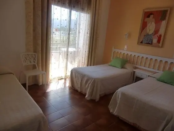 Üç Kişilik Oda (2 adults + 1 child)