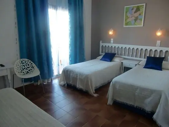 Üç Kişilik Oda (2 adults + 1 child)