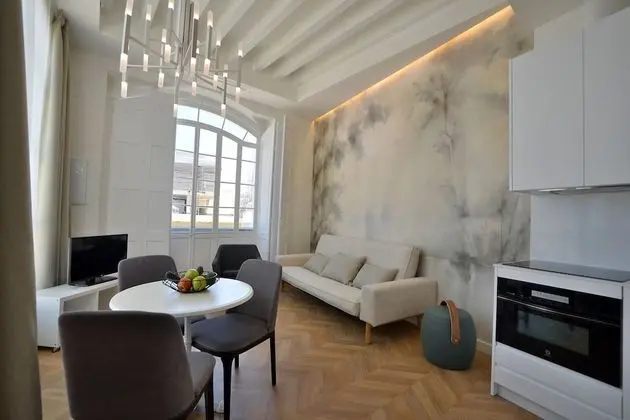 Çatı Katı Süiti (Penthouse)