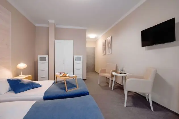 Comfort Tek Büyük Yataklı Oda