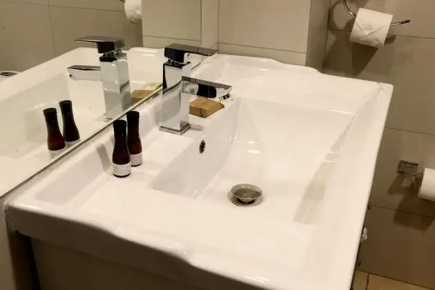 Classic Tek Büyük Yataklı Oda