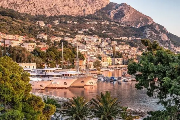 Tek Büyük Yataklı Oda, Balkon, Deniz Manzaralı