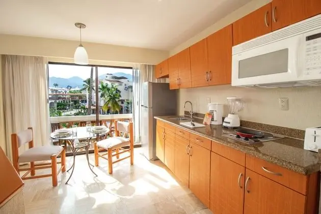 Studio with Kitchenette