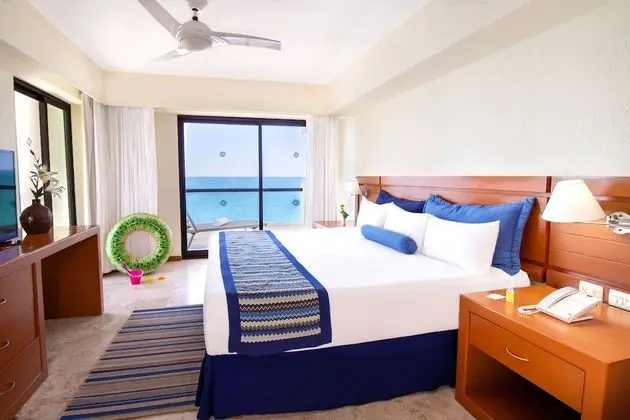 Two Bedroom Family Suite Ocean View