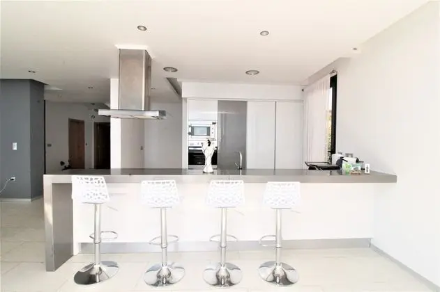 Villa, 3 Yatak Odası, Kişiye Özel Havuzlu, Deniz Manzaralı