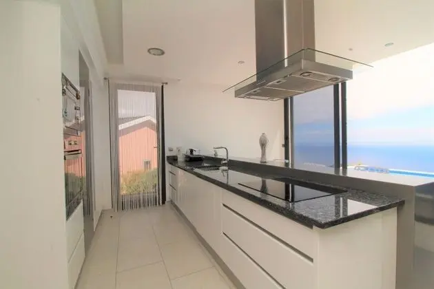 Villa, 3 Yatak Odası, Kişiye Özel Havuzlu, Deniz Manzaralı