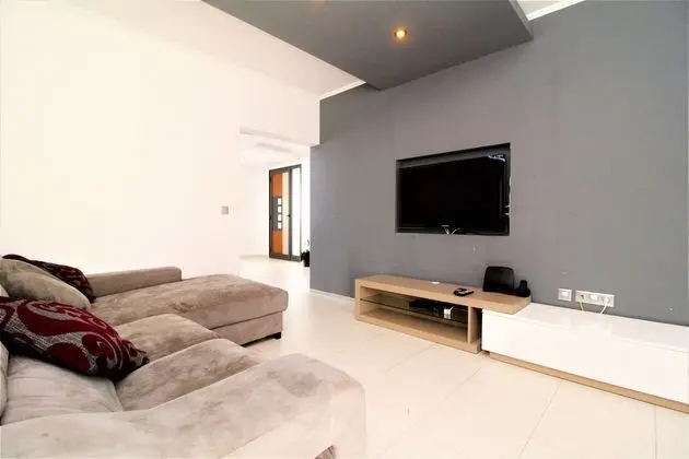 Villa, 3 Yatak Odası, Kişiye Özel Havuzlu, Deniz Manzaralı