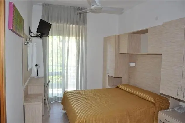 Standard Tek Büyük Yataklı Oda, Balkon