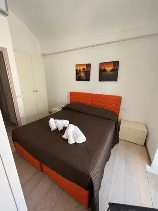 Basic Tek Büyük veya İki Ayrı Yataklı Oda