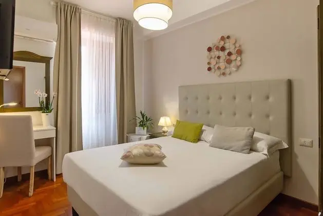 Economy Tek Büyük Yataklı Oda