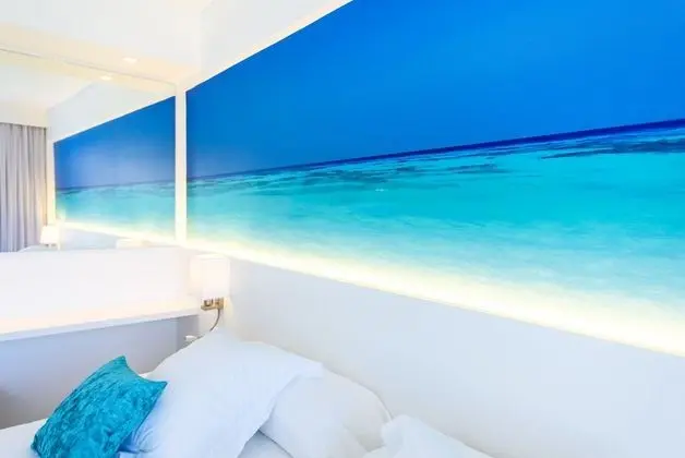 Standard Tek Büyük veya İki Ayrı Yataklı Oda, Balkon