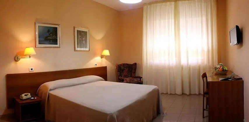 Tek Büyük veya İki Ayrı Yataklı Oda