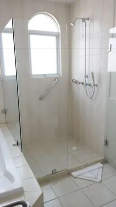 Junior Tek Büyük Yataklı Oda