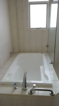 Junior Tek Büyük Yataklı Oda