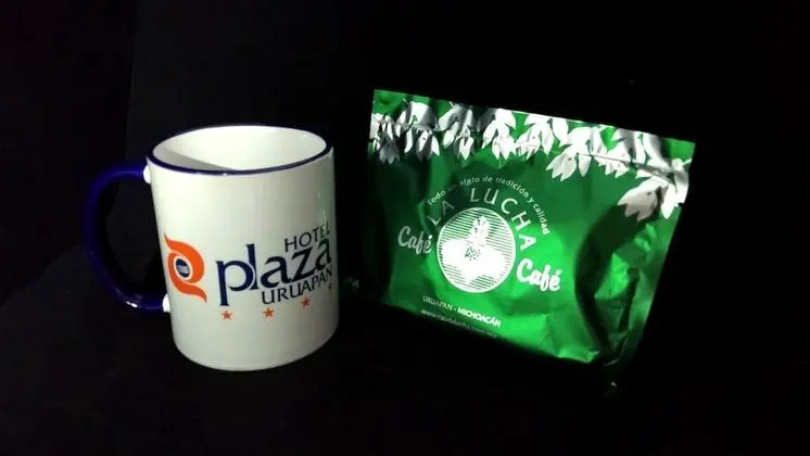 Traditional Tek Büyük Yataklı Oda