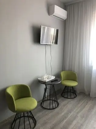 Oda, 1 Çift Kişilik Yatak, Sigara İçilmez