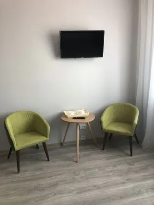 Oda, 1 Çift Kişilik Yatak, Sigara İçilmez