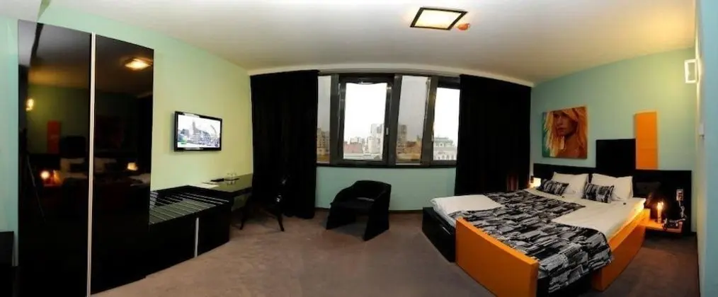 Deluxe Double or Twin