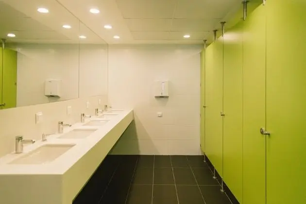 Cápsula en Habitación Femenina