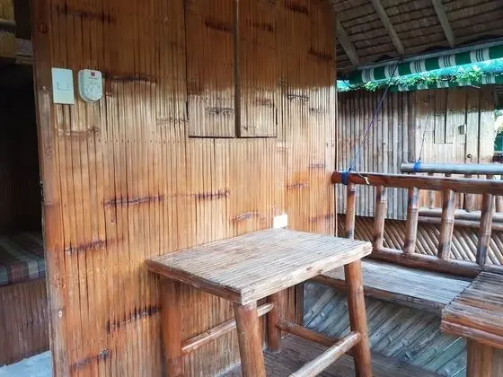 Oda, Özel Banyo (Nipa Hut, Own CR)