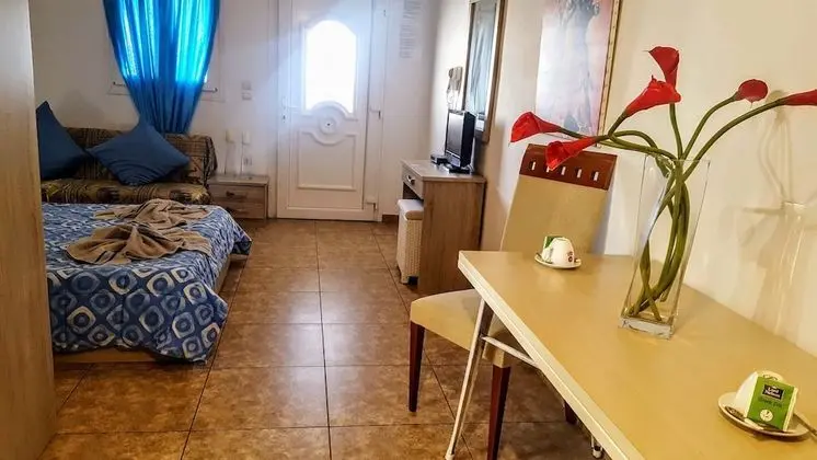 Tek Büyük Yataklı Oda