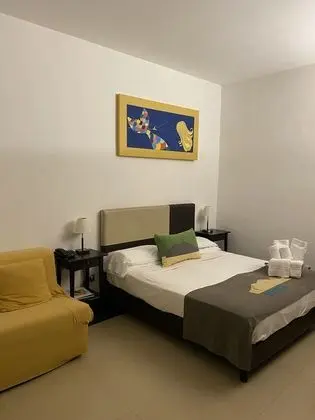 Standard Tek Büyük Yataklı Oda (Internal View)