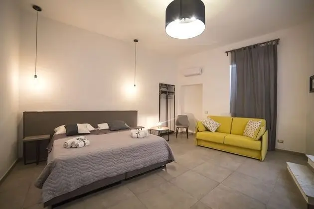 Deluxe Stüdyo Süit