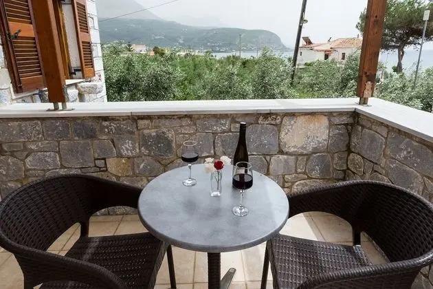 Villa (Kelaino)