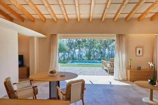Grand Süit, Teras, Deniz Manzaralı (2+1)