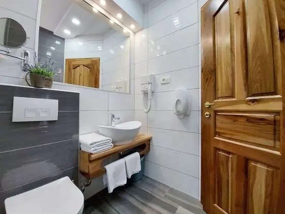 Tek Büyük Yataklı Oda
