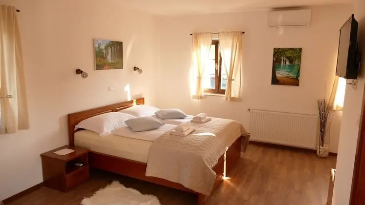 Deluxe Üç Kişilik Oda