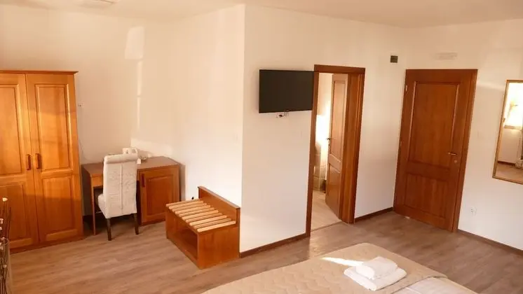 Deluxe Üç Kişilik Oda