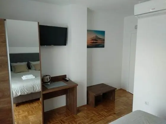 Standard Tek Büyük Yataklı Oda, 1 Büyük (Queen) Boy Yatak, Avlu Manzaralı