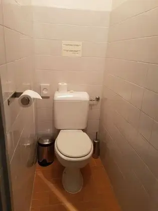 Economy Tek Kişilik Oda (with Shared Toilet)