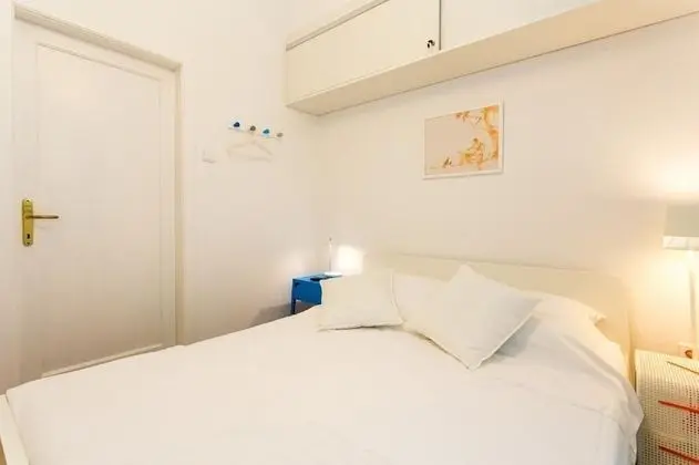 Apart Daire (One-Bedroom Apartment)