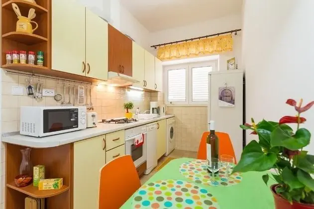Apart Daire (One-Bedroom Apartment)